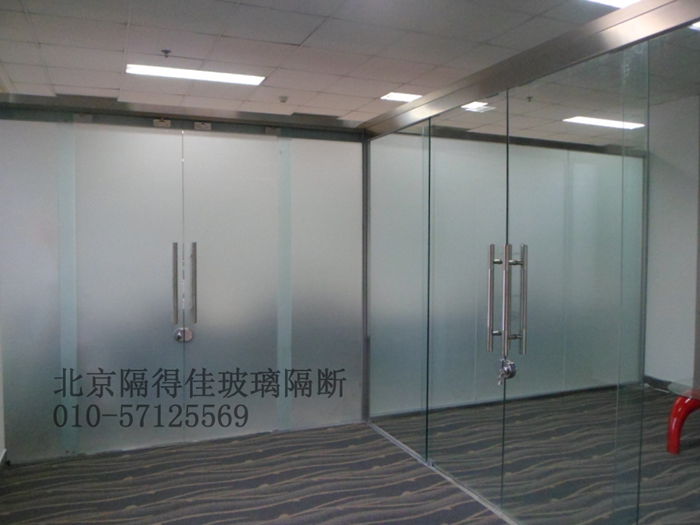不銹鋼框架推拉門(mén)